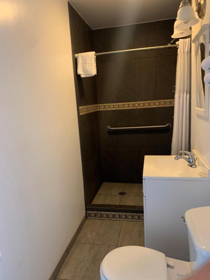 Haven Inn Glen Dale Екстер'єр фото